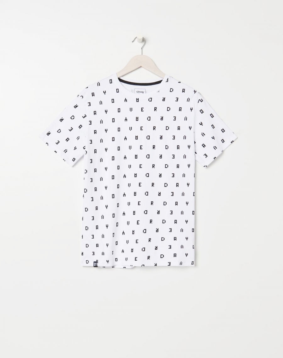 Polka dot short sleeve shirt